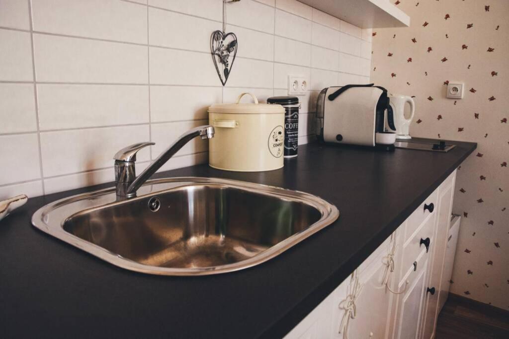 Stylovy Apartman V Centru Nachoda Kültér fotó